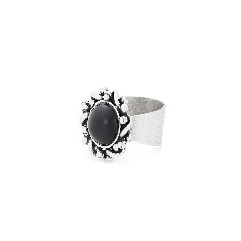 Rings with vintage claw prongs for elegance -Onyx Cocktail Ring