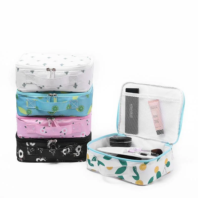 Fresh Style Portable Cosmetic Bag Travel Waterproof Wash Bag