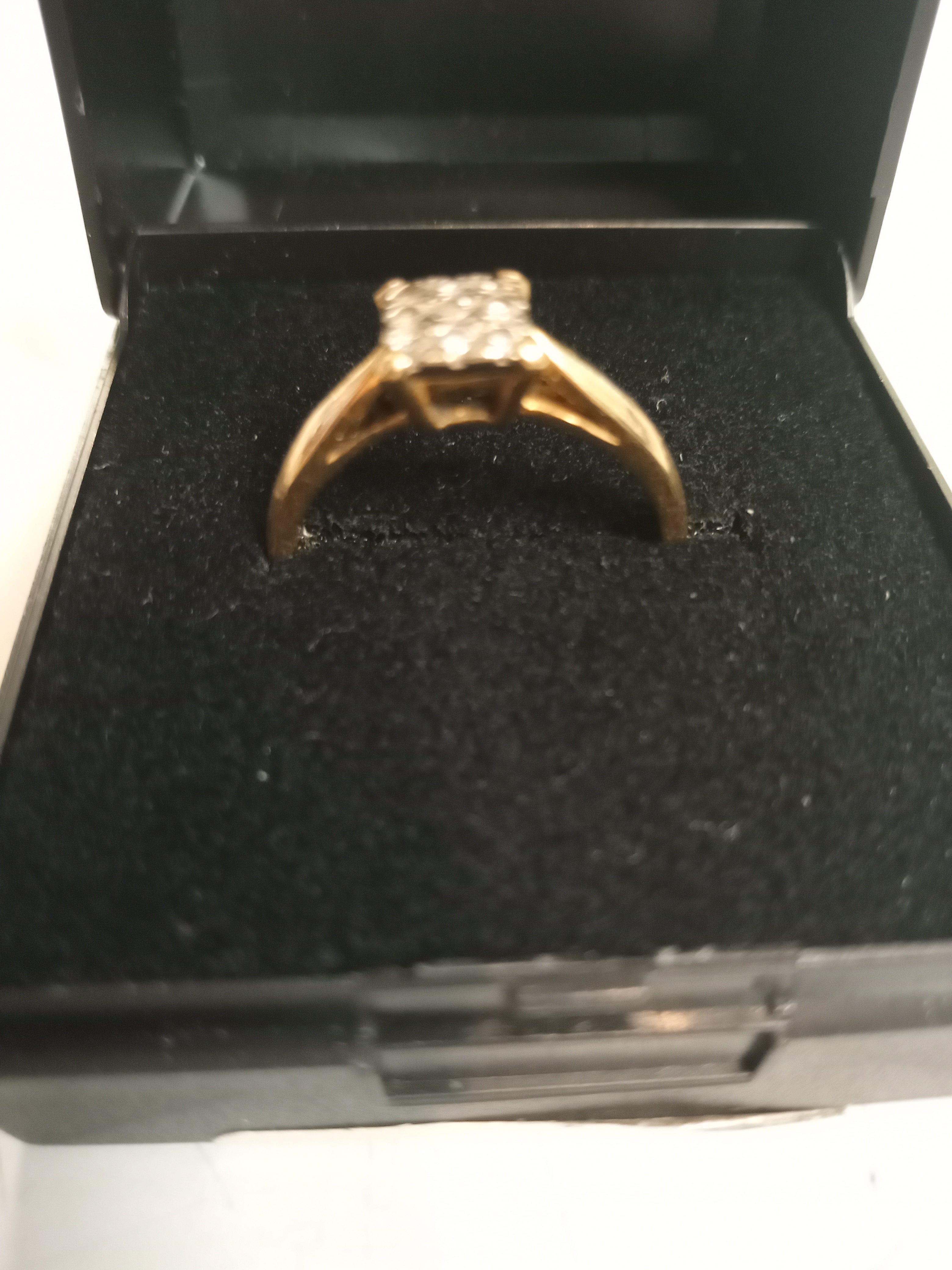 18 Karat gold ring