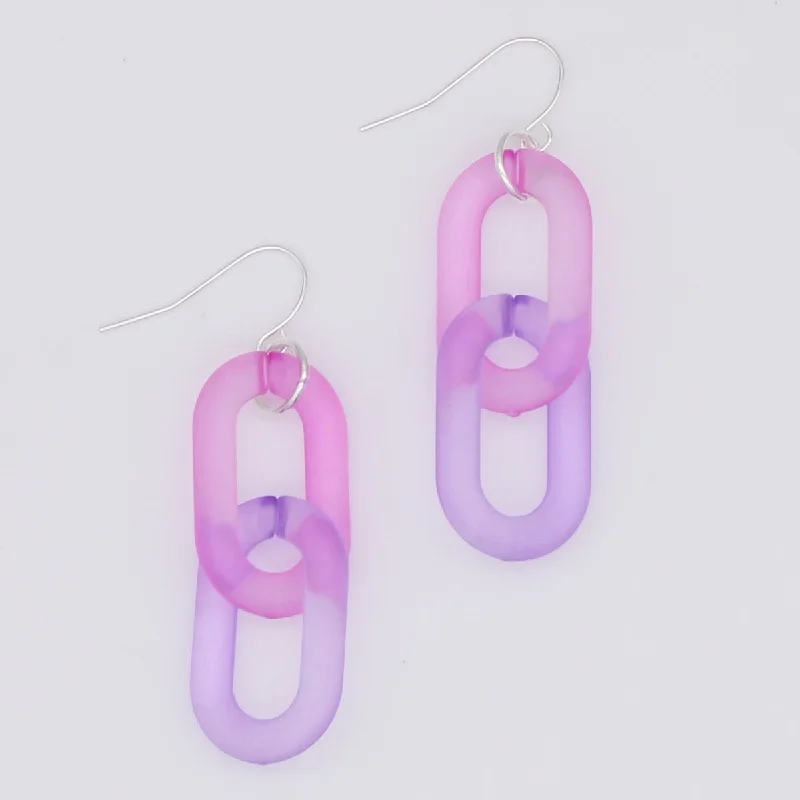 Best hoop earrings with blackened metal for an edgy and bold appearance-Pink Resin Link Dangle Earring